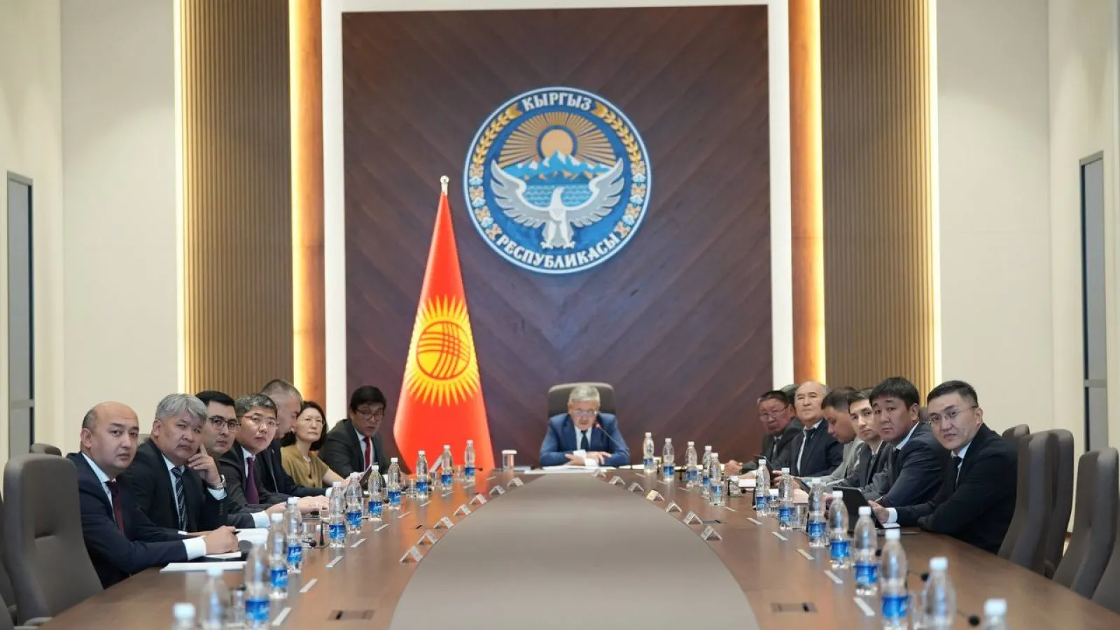 Президенттин Администрациясы жарандарды мектепте жеткиликтүү билим менен камсыз кылуу боюнча реформаны баштады